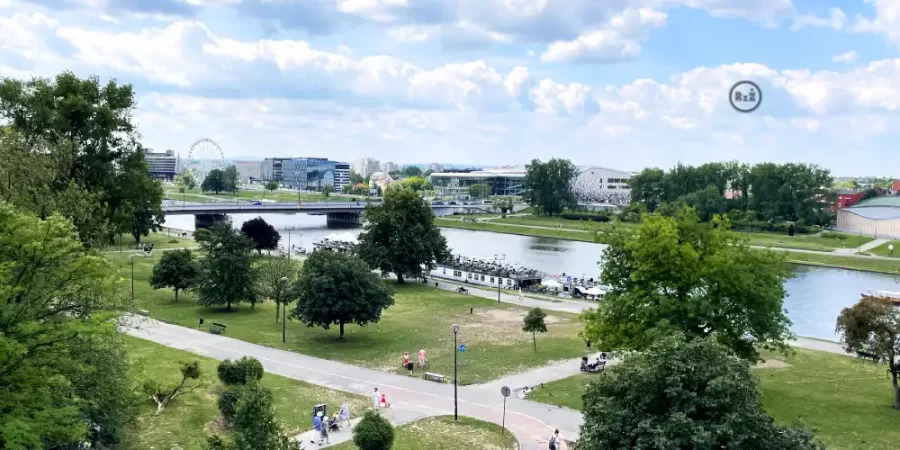 fotografie Hrad Wawel pro článek "Dovolená v Polsku - Krakov, autor: Jiří Samuel, web: radyzezivota.cz