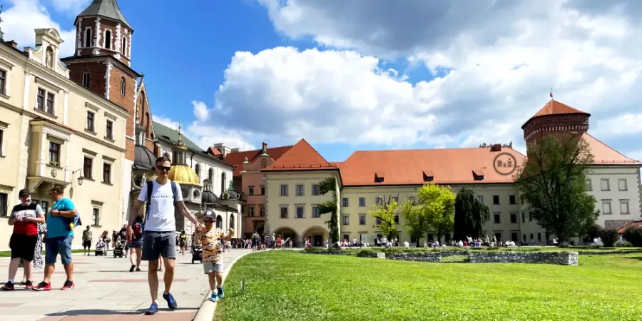 fotografie Hrad Wawel pro článek "Dovolená v Polsku - Krakov, autor: Jiří Samuel, web: radyzezivota.cz