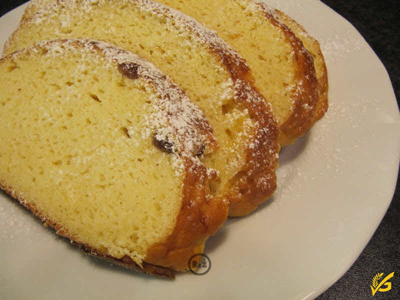 Fotografie mazance na talíři (na plátky) | Bezlepkový mazanec | Bezlepkové recepty | 30. recept