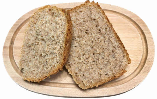 Domácí žitný chléb z domácí pekárny